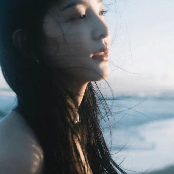 邻家小侦探